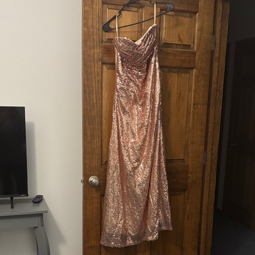 Elegant Sequin Strapless Dress in Rose Gold -Perfect For Prom!